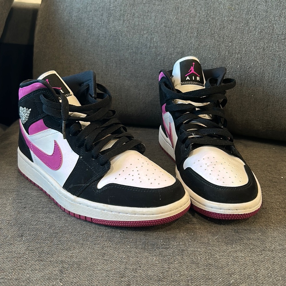 nike jordan 1 worn barely